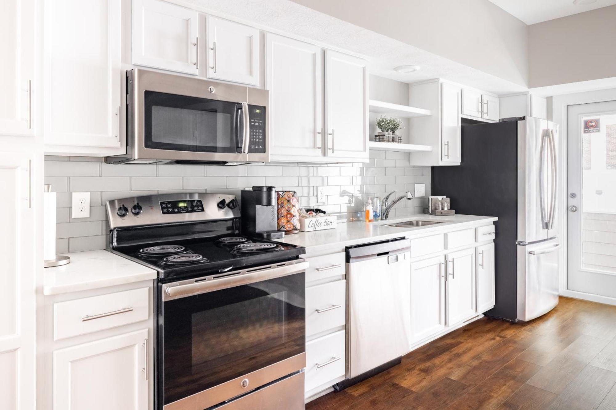 Luxury Downtown Townhome Unit 5 Cleveland Exterior foto