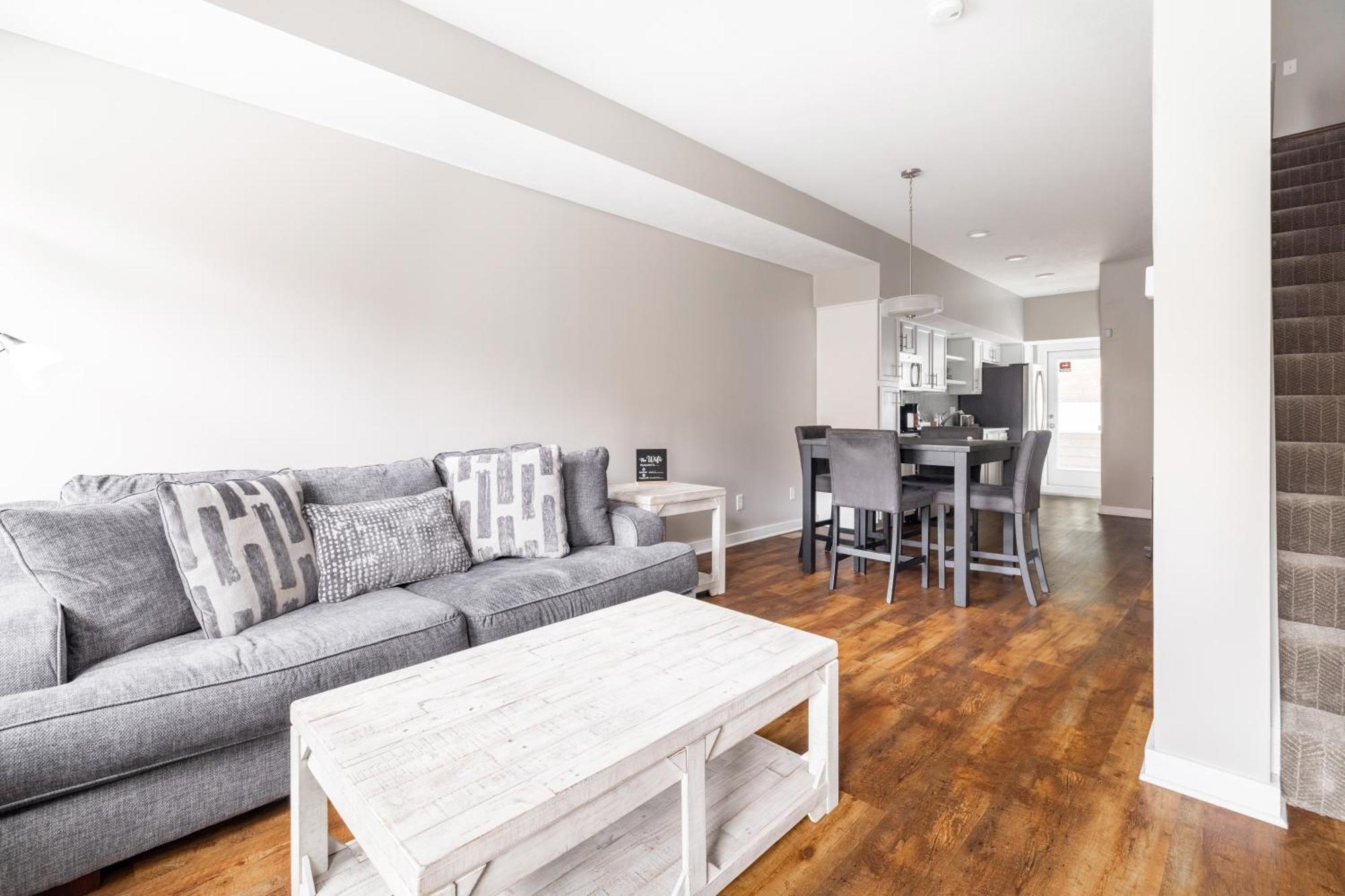 Luxury Downtown Townhome Unit 5 Cleveland Exterior foto